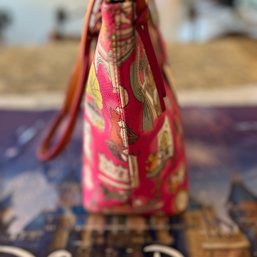 Dooney & Bourke Disney Aristocats Tote - Picture 5 of 13